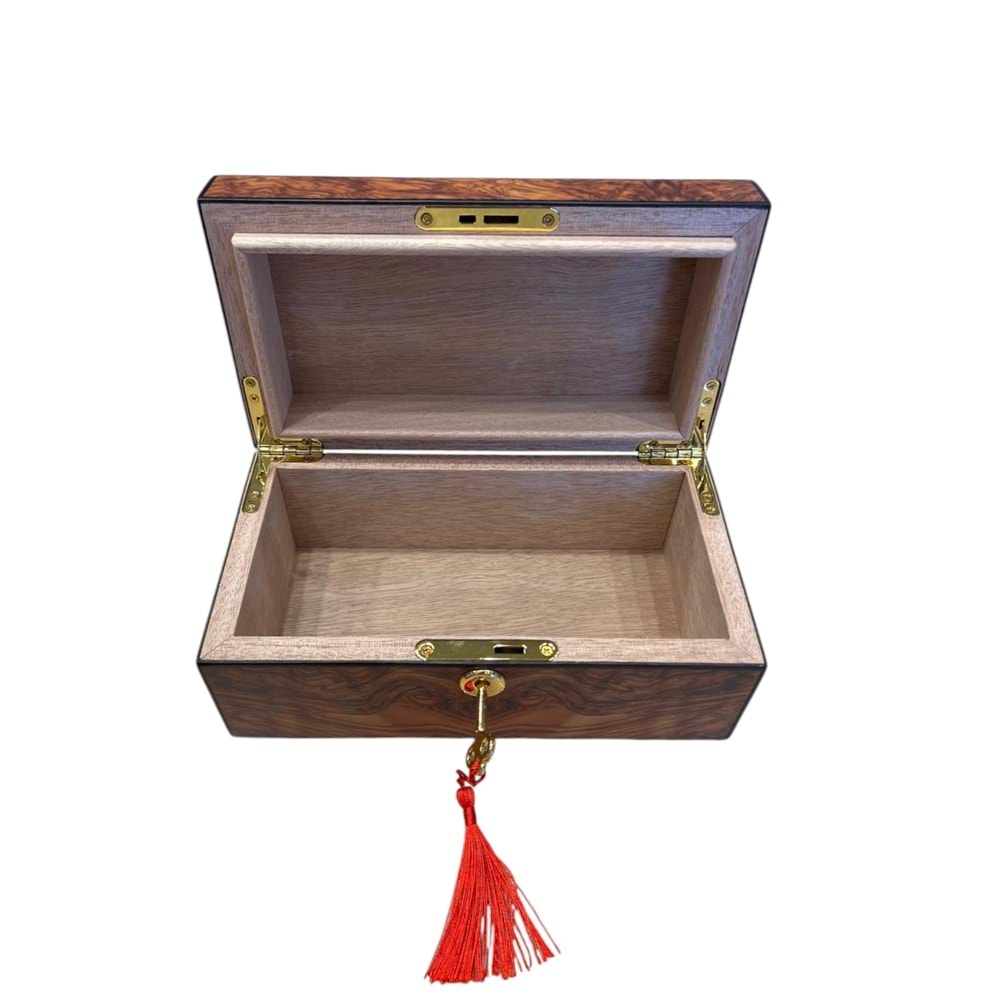 LUBİNSKİ KİLİTLİ KARAAĞAÇ PURO KUTUSU Q1750